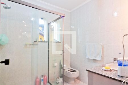 Casa à venda com 530m², 4 quartos e 6 vagasBanheiro da Suíte 2