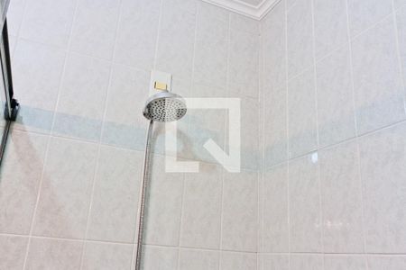 Casa à venda com 530m², 4 quartos e 6 vagasBanheiro da Suíte 2