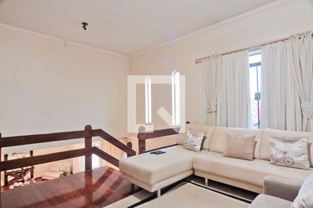 Casa à venda com 530m², 4 quartos e 6 vagasHall