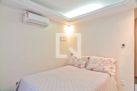 Casa à venda com 530m², 4 quartos e 6 vagasSuíte 2