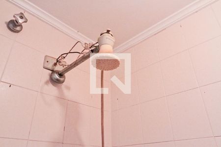 Casa à venda com 530m², 4 quartos e 6 vagasSalão - Banheiro