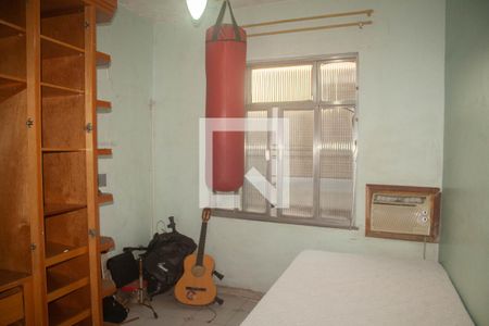 Quarto 2 de apartamento para alugar com 2 quartos, 105m² em Centro, Nilópolis