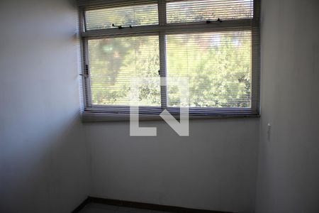 Quarto 2 de apartamento para alugar com 4 quartos, 65m² em Monte Castelo, Contagem