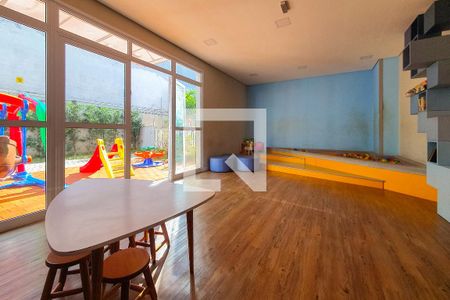 Apartamento para alugar com 34m², 2 quartos e sem vagaÁrea comum