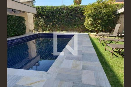 Casa à venda com 450m², 4 quartos e 8 vagas