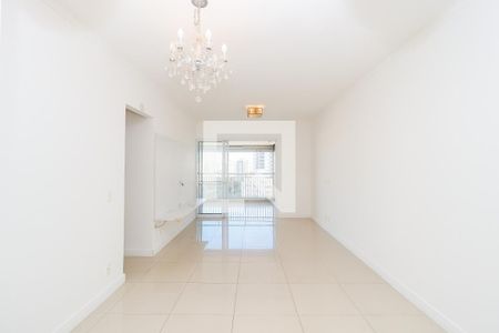 Sala de apartamento para alugar com 3 quartos, 115m² em Chácara Inglesa, São Paulo