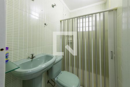 Casa para alugar com 110m², 2 quartos e 1 vaga Casa para alugar com 110m², 2 quartos e 1 vagaBanheiro Social