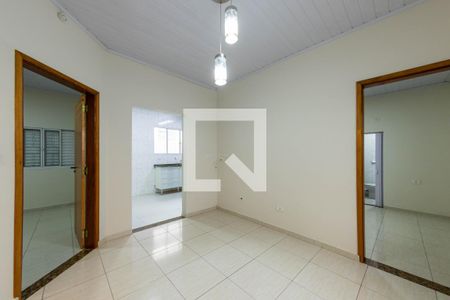 Sala de casa para alugar com 2 quartos, 110m² em Vila Alpina, São Paulo