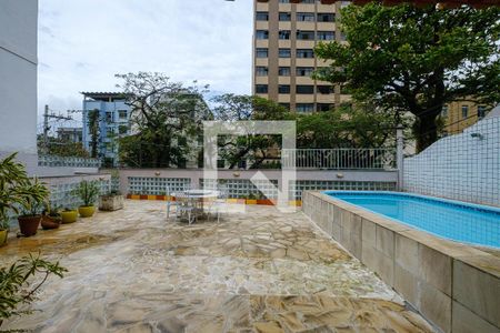 Casa à venda com 190m², 5 quartos e 3 vagasÁrea comum - Piscina