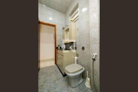 Casa à venda com 190m², 5 quartos e 3 vagasBanheiro Social 2