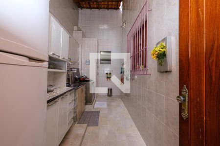 Casa à venda com 190m², 5 quartos e 3 vagasCozinha da Churrasqueira