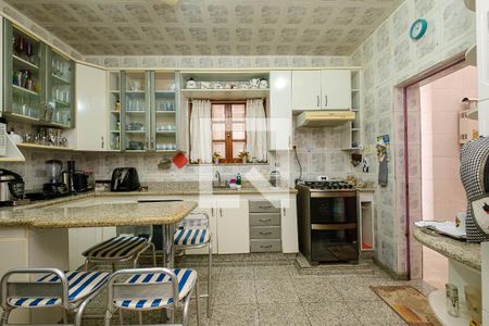 Casa à venda com 190m², 5 quartos e 3 vagasCozinha