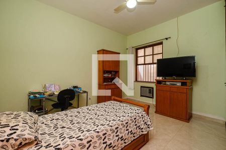 Casa à venda com 190m², 5 quartos e 3 vagasQuarto 2