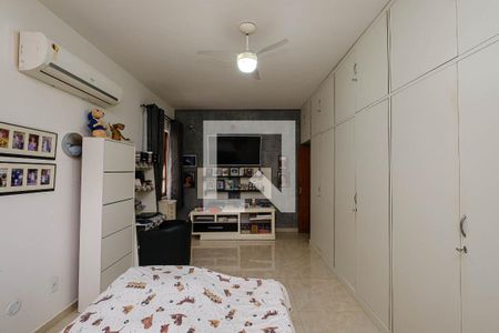 Casa à venda com 190m², 5 quartos e 3 vagasQuarto 3