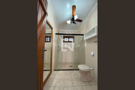 Casa à venda com 430m², 5 quartos e 5 vagasBanheiro Social