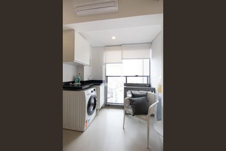 Apartamento para alugar com 28m², 1 quarto e 1 vagaSacada e área de serviço