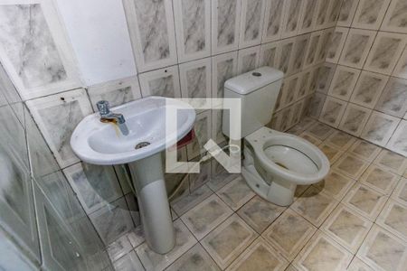 Casa para alugar com 30m², 1 quarto e sem vaga Casa para alugar com 30m², 1 quarto e sem vagaBanheiro