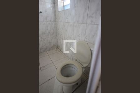 Casa para alugar com 70m², 2 quartos e sem vaga Casa para alugar com 70m², 2 quartos e sem vagaBanheiro