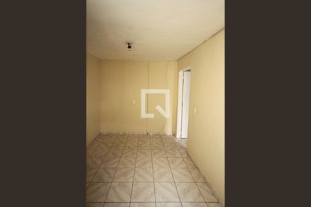 Casa para alugar com 70m², 2 quartos e sem vaga Casa para alugar com 70m², 2 quartos e sem vagaSala