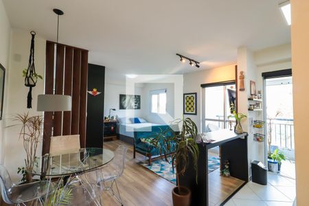 Studio à venda com 38m², 1 quarto e 1 vaga Studio à venda com 38m², 1 quarto e 1 vagaStudio