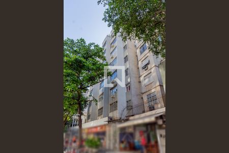 Apartamento à venda com 70m², 2 quartos e sem vagaFachada