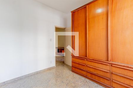 Quarto 1 de apartamento à venda com 2 quartos, 70m² em Laranjeiras, Rio de Janeiro