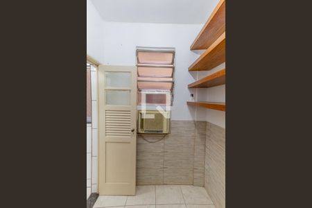 Apartamento à venda com 70m², 2 quartos e sem vagaQuarto de Serviço