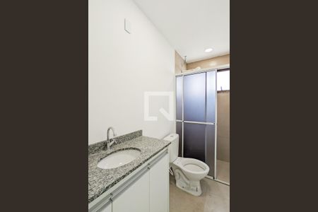 Banheiro de kitnet/studio para alugar com 1 quarto, 38m² em Rudge Ramos, São Bernardo do Campo