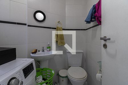 Casa de condomínio à venda com 149m², 3 quartos e 3 vagas Casa de condomínio à venda com 149m², 3 quartos e 3 vagaslavabo na área de serviço