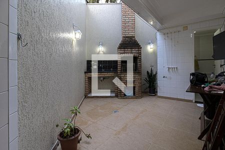 Casa de condomínio à venda com 149m², 3 quartos e 3 vagas Casa de condomínio à venda com 149m², 3 quartos e 3 vagasárea de serviço com lugar para a churrasqueira