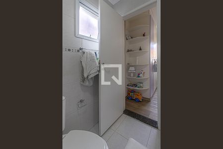 Casa de condomínio à venda com 149m², 3 quartos e 3 vagas Casa de condomínio à venda com 149m², 3 quartos e 3 vagasbanheiro da suíte3