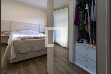 Casa de condomínio à venda com 149m², 3 quartos e 3 vagas Casa de condomínio à venda com 149m², 3 quartos e 3 vagascloset da suíte1