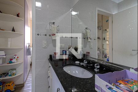 Casa de condomínio à venda com 149m², 3 quartos e 3 vagas Casa de condomínio à venda com 149m², 3 quartos e 3 vagasbanheiro da suíte3