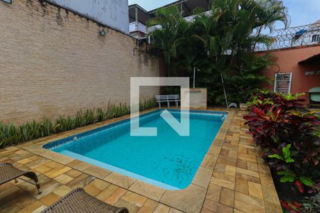 Apartamento para alugar com 120m², 3 quartos e 1 vagaÁrea comum - Piscina