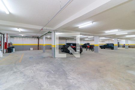 Garagem de apartamento para alugar com 1 quarto, 35m² em Vila Tolstoi, São Paulo
