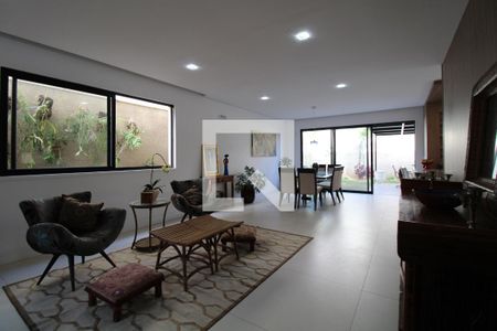 Sala de casa para alugar com 3 quartos, 200m² em Loteamento Santa Ana do Atibaia (sousas), Campinas