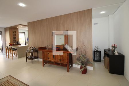 Sala de casa para alugar com 3 quartos, 200m² em Loteamento Santa Ana do Atibaia (sousas), Campinas