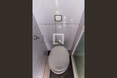 Apartamento à venda com 78m², 3 quartos e 1 vaga Apartamento à venda com 78m², 3 quartos e 1 vagaBanheiro de serviço