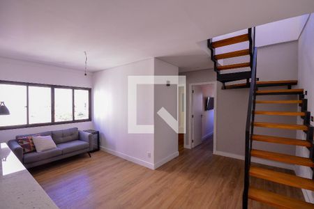 Sala de apartamento à venda com 2 quartos, 120m² em Vila Gumercindo, São Paulo