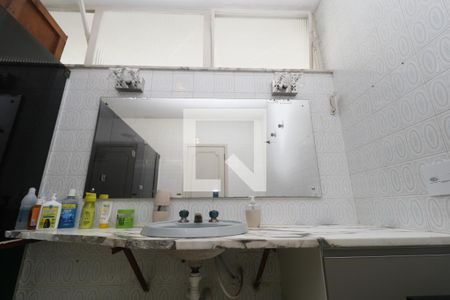 Casa à venda com 420m², 4 quartos e 4 vagasBanheiro Social
