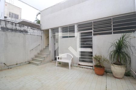 Casa à venda com 420m², 4 quartos e 4 vagasQuintal 