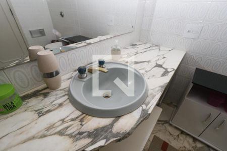 Casa à venda com 420m², 4 quartos e 4 vagasBanheiro Social