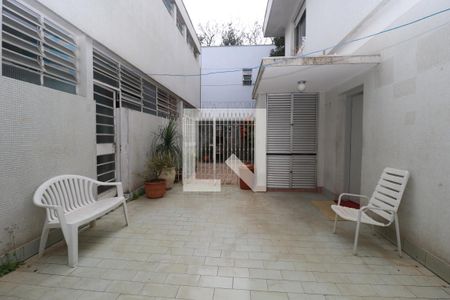 Casa à venda com 420m², 4 quartos e 4 vagasQuintal 