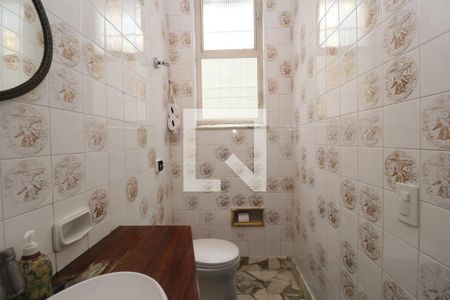 Casa à venda com 420m², 4 quartos e 4 vagasLavabo