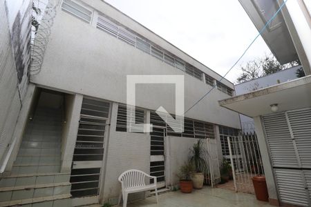 Casa à venda com 420m², 4 quartos e 4 vagasQuintal 