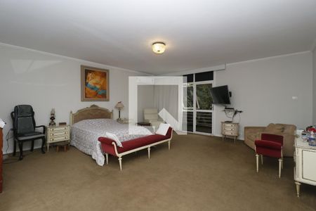 Casa à venda com 420m², 4 quartos e 4 vagasQuarto 1 - Suíte