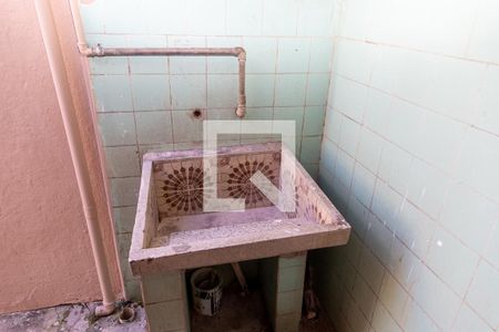 Casa para alugar com 120m², 2 quartos e 2 vagasDetalhe da area de serviço