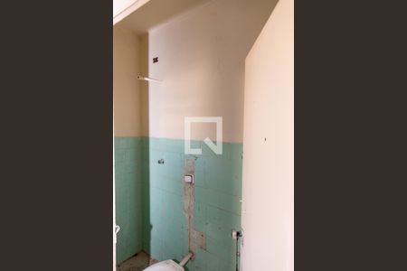 Casa para alugar com 120m², 2 quartos e 2 vagasBanheiro de Serviço