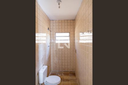 Casa para alugar com 120m², 2 quartos e 2 vagasBanheiro