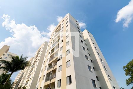 Apartamento à venda com 60m², 3 quartos e 1 vagaFachada